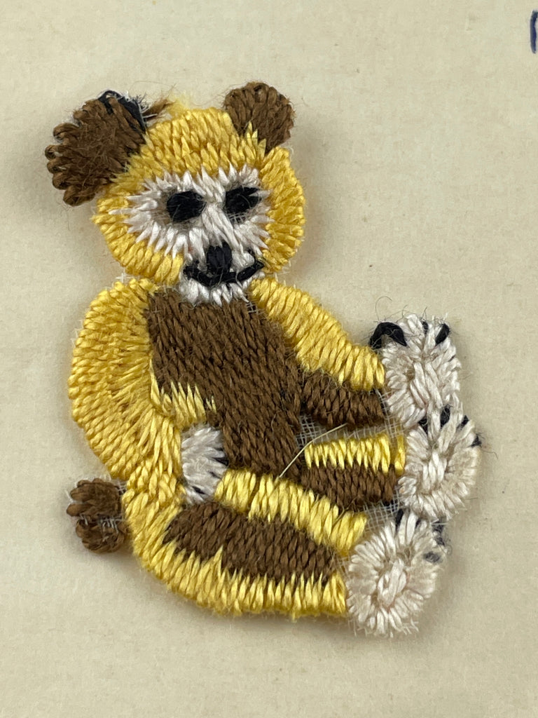 SEVEN LEFT: Vintage 1950s made in Switzerland detailed sitting teddy bear applique piece 3.5cm