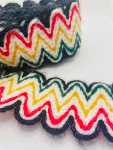 LAST PIECE: Vintage Trim 1970s Woven Hippie Hippy 46mm x 48cm