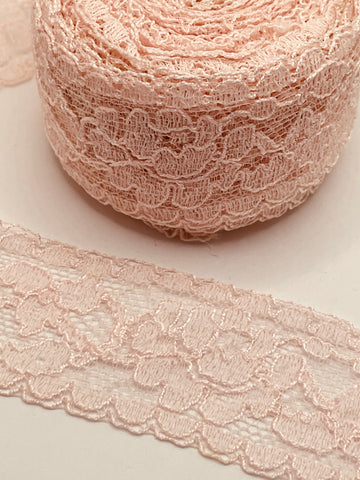 5.5m LEFT: 60s? Vintage pale pink cotton rayon lace trim 3.2cm wide