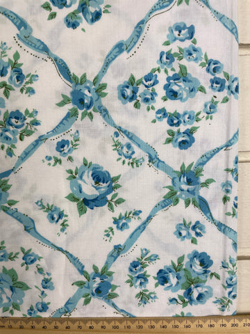 1m LEFT: Vintage 1970s 1980s cotton sheeting w/ pretty floral on blues & greens 170cm wide