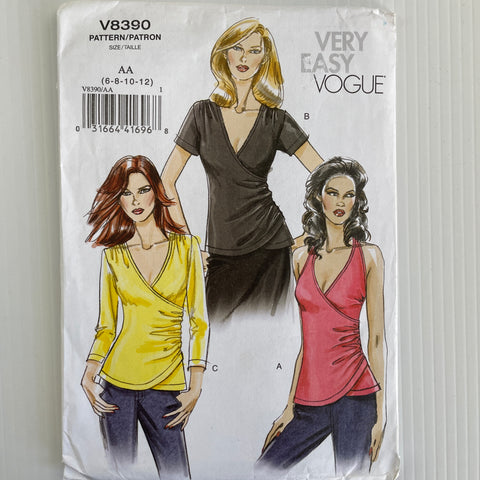 TOPS: Very Easy Vogue 2007 Sizes 6-12 Factory Folded *V8390