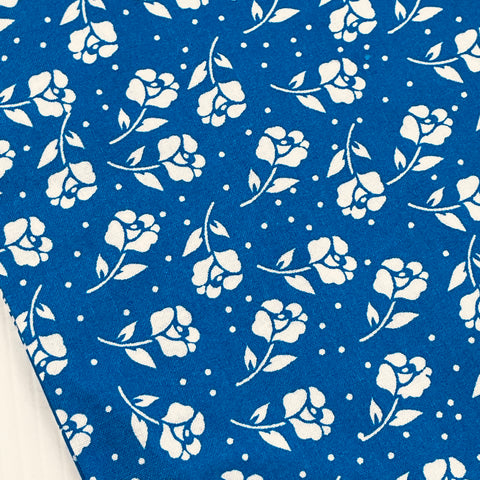 2.5m LEFT: Focus On Craft Stern Designs Quilt Cotton w/ White Flower + Dot on Blue