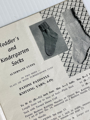 1940s? Patons Knitting Book No C.16 knitting socks and gloves for all
