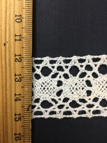 Vintage Woven Lace Trim 1970s White Cotton Whole Spool 30mm Wide