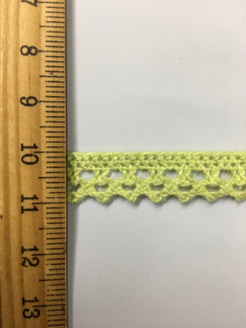 7m LEFT: 1960s lime green woven cotton trim 1cm high 1m+